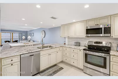 190 Escambia Lane #402, Cocoa Beach, FL 32931 - Photo 10