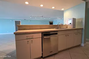 3223 S Atlantic Ave, Cocoa Beach, FL 32931 - Photo 12