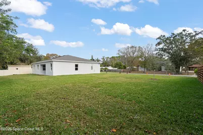 655 Vine Street, Melbourne, FL 32904 - Photo 32