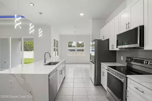 655 Vine St, Melbourne, FL 32904 - Photo 14
