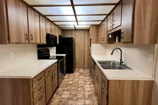 304 Crown Blvd, Melbourne, FL 32901 - Photo 4