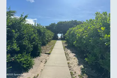 201 Seaglass Drive, Melbourne Beach, FL 32951 - Photo 30