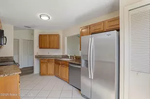 810 Ridge Lake Dr, Melbourne, FL 32940 - Photo 8