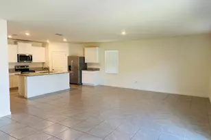 519 Old Country Rd S E, Palm Bay, FL 32909 - Photo 6