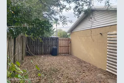 599 Chantilly Drive, Melbourne, FL 32935 - Photo 14