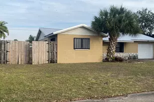 599 Chantilly Dr, Melbourne, FL 32935 - Photo 4