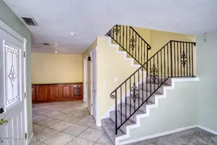 2014 Vista Oaks Cir NE, Palm Bay, FL 32905 - Photo 4