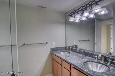 2014 Vista Oaks Circle NE, Palm Bay, FL 32905 - Photo 14