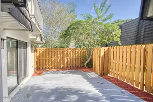 2014 Vista Oaks Cir NE, Palm Bay, FL 32905 - Photo 16