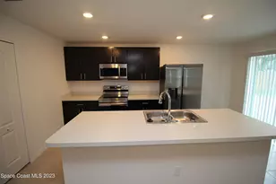 256 Trembley Ave SW, Palm Bay, FL 32908 - Photo 4