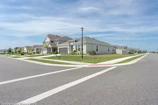 2792 Pinwherry St NW, Palm Bay, FL 32907 - Photo 4