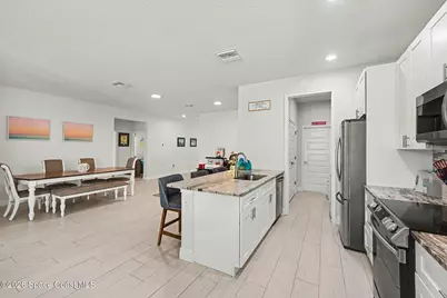 831 Beach Street SW, Palm Bay, FL 32908 - Photo 6