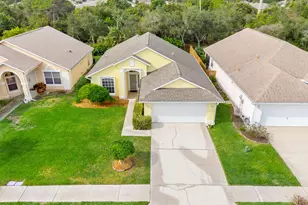 1060 Pine Creek Cir NE, Palm Bay, FL 32905 - Photo 10