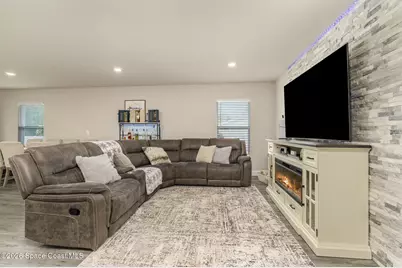 866 Carnival Road SE Road SE, Palm Bay, FL 32909 - Photo 8