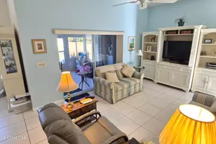 4931 Lake Waterford Way W, Melbourne, FL 32901 - Photo 2