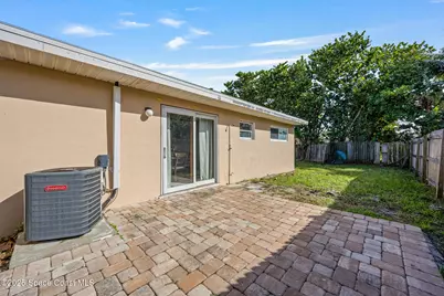 137 Washington Avenue #B, Indialantic, FL 32903 - Photo 12