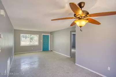 137 Washington Avenue #B, Indialantic, FL 32903 - Photo 4