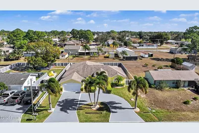 315 Bryn Mawr Avenue NE, Palm Bay, FL 32907 - Photo 42