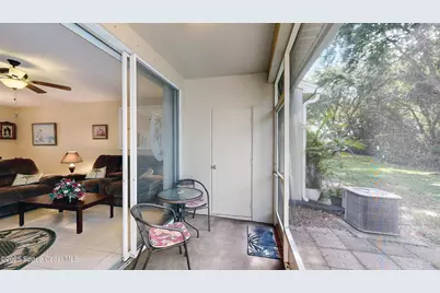 1347 Hampton Park Lane, Melbourne, FL 32940 - Photo 18