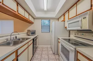 4564 Sleepy Oak Ln, Titusville, FL 32780 - Photo 4