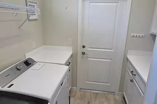 8137 Dobre Wy, Melbourne, FL 32940 - Photo 14