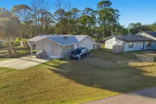 401 Whealan St SW, Palm Bay, FL 32908 - Photo 2