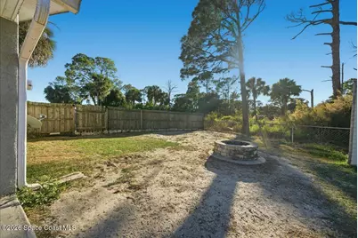 401 Whealan Street SW, Palm Bay, FL 32908 - Photo 8