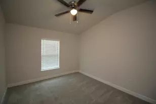 705 Kylar Dr NW, Palm Bay, FL 32907 - Photo 14