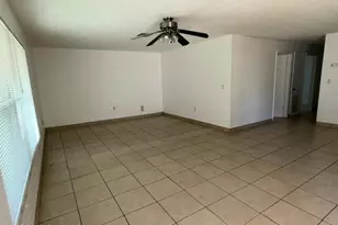 945 Date Ave, Merritt Island, FL 32953 - Photo 4