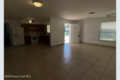 945 Date Avenue, Merritt Island, FL 32953 - Photo 6