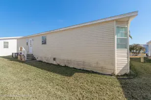 122 Scenic Dr, Cocoa, FL 32926 - Photo 8