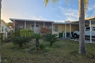 122 Scenic Dr, Cocoa, FL 32926 - Photo 2