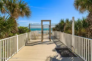 877 N Hwy A1A, Indialantic, FL 32903 - Photo 28