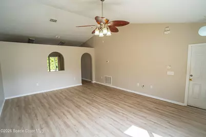 753 Starland Street SE, Palm Bay, FL 32909 - Photo 6