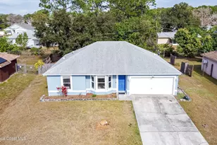 753 Starland St SE, Palm Bay, FL 32909 - Photo 2