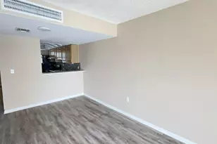 180 Paradise Blvd, Melbourne, FL 32903 - Photo 8