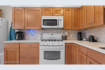 913 S Colonial Court #Unit B, Indian Harbour Beach, FL 32937 - Photo 16