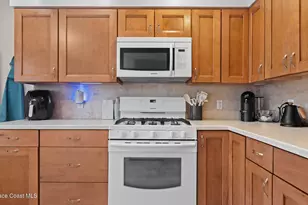 913 S Colonial Ct, Indian Harbour Beach, FL 32937 - Photo 16