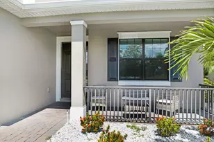 8212 Paragrass Ave, Melbourne, FL 32940 - Photo 40