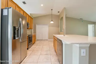 5527 Indigo Crossing Drive, Rockledge, FL 32955 - Photo 2