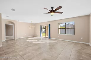 4717 Magenta Isles Dr, Melbourne, FL 32904 - Photo 10