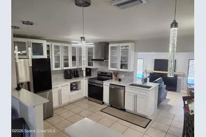 462 Breakwater Street SE, Palm Bay, FL 32909 - Photo 6