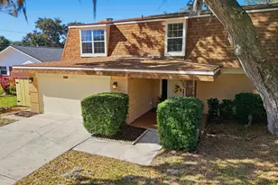 1720 E Carriage Dr, Titusville, FL 32796 - Photo 4