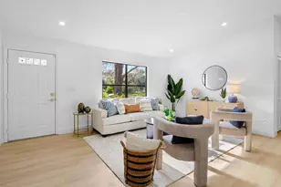 982 Pebble Ave NE, Palm Bay, FL 32907 - Photo 8