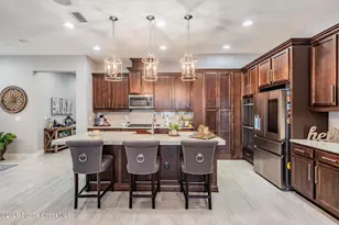 4607 Barletta Ct, Wesley Chapel, FL 33545 - Photo 6