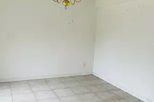 301 Gage St SE, Palm Bay, FL 32909 - Photo 2