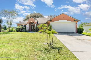 6105 Banyan St, Cocoa, FL 32927 - Photo 2
