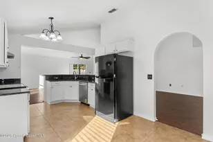 4426 Four Lakes Dr, Melbourne, FL 32940 - Photo 4