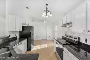 4426 Four Lakes Dr, Melbourne, FL 32940 - Photo 6