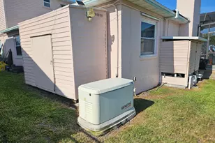 1525 W Riviera Dr, Merritt Island, FL 32952 - Photo 32